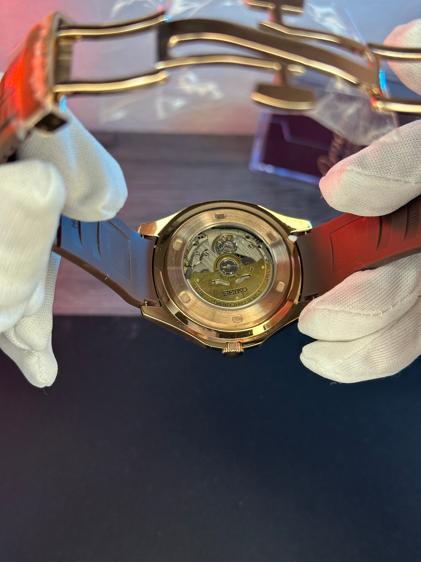 Seikonaut - Gold Rose Chocolate Dial